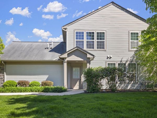 514 Metropolitan Street, Aurora, IL 60502