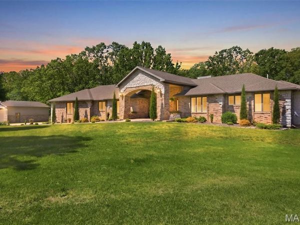 2279 M- Stony Point Drive , Mountain Grove, MO 65711