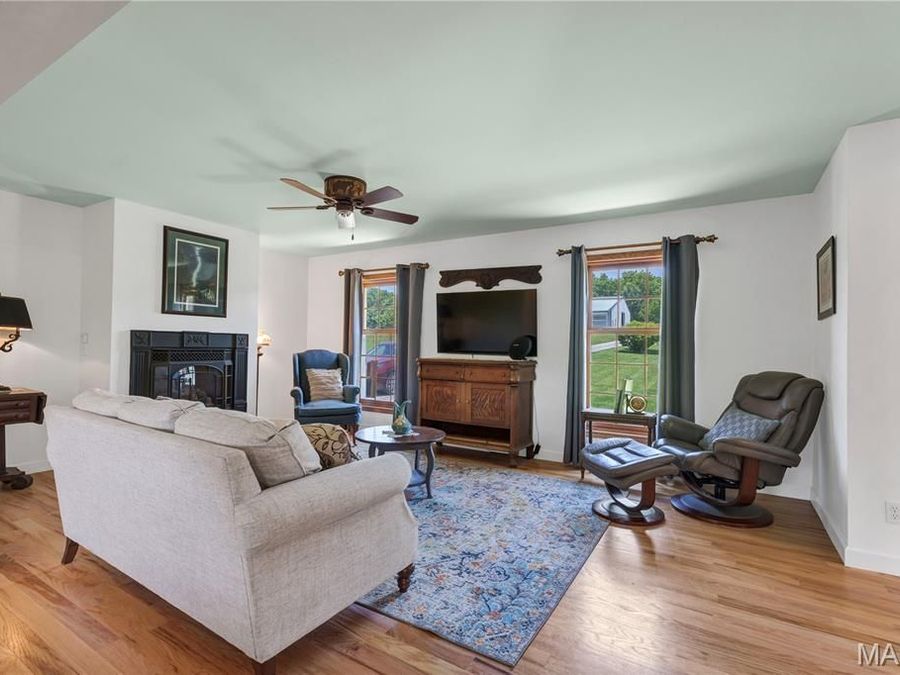 Property Image 6