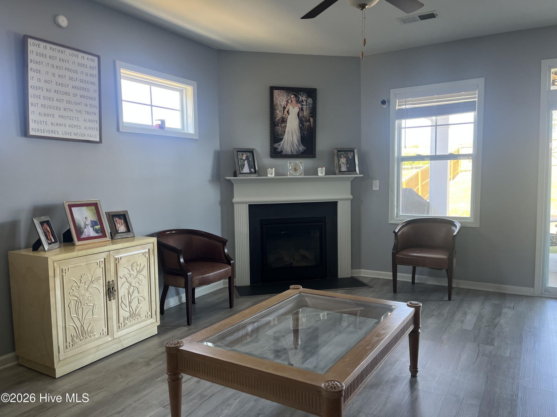 836 Delta Lane Photo 14