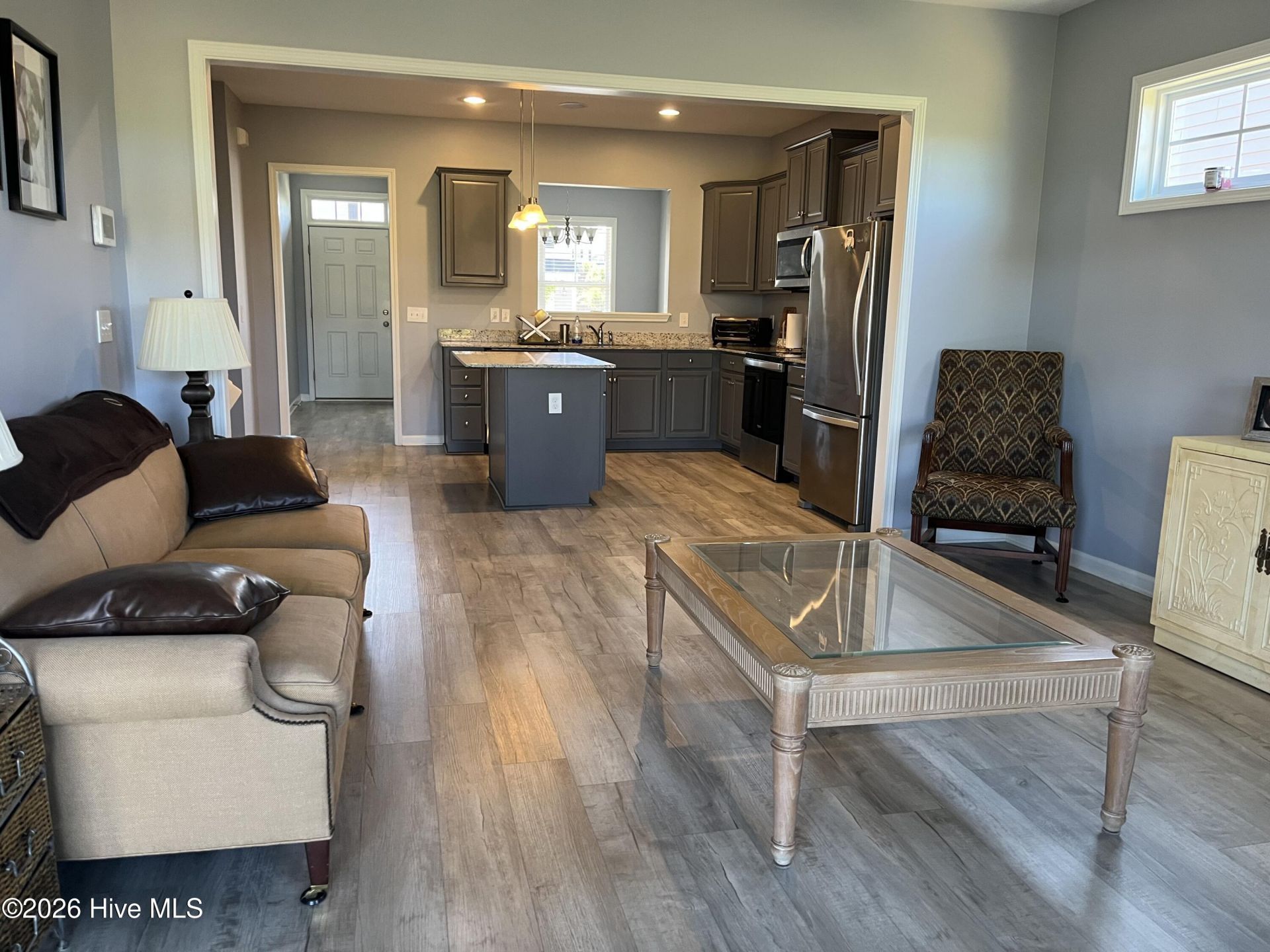836 Delta Lane Photo 9