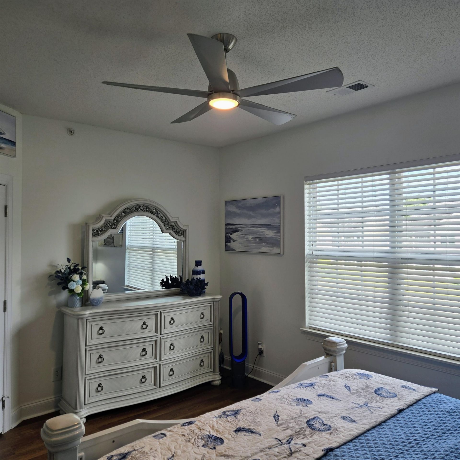 4930 Crab Pond Ct. Photo 15