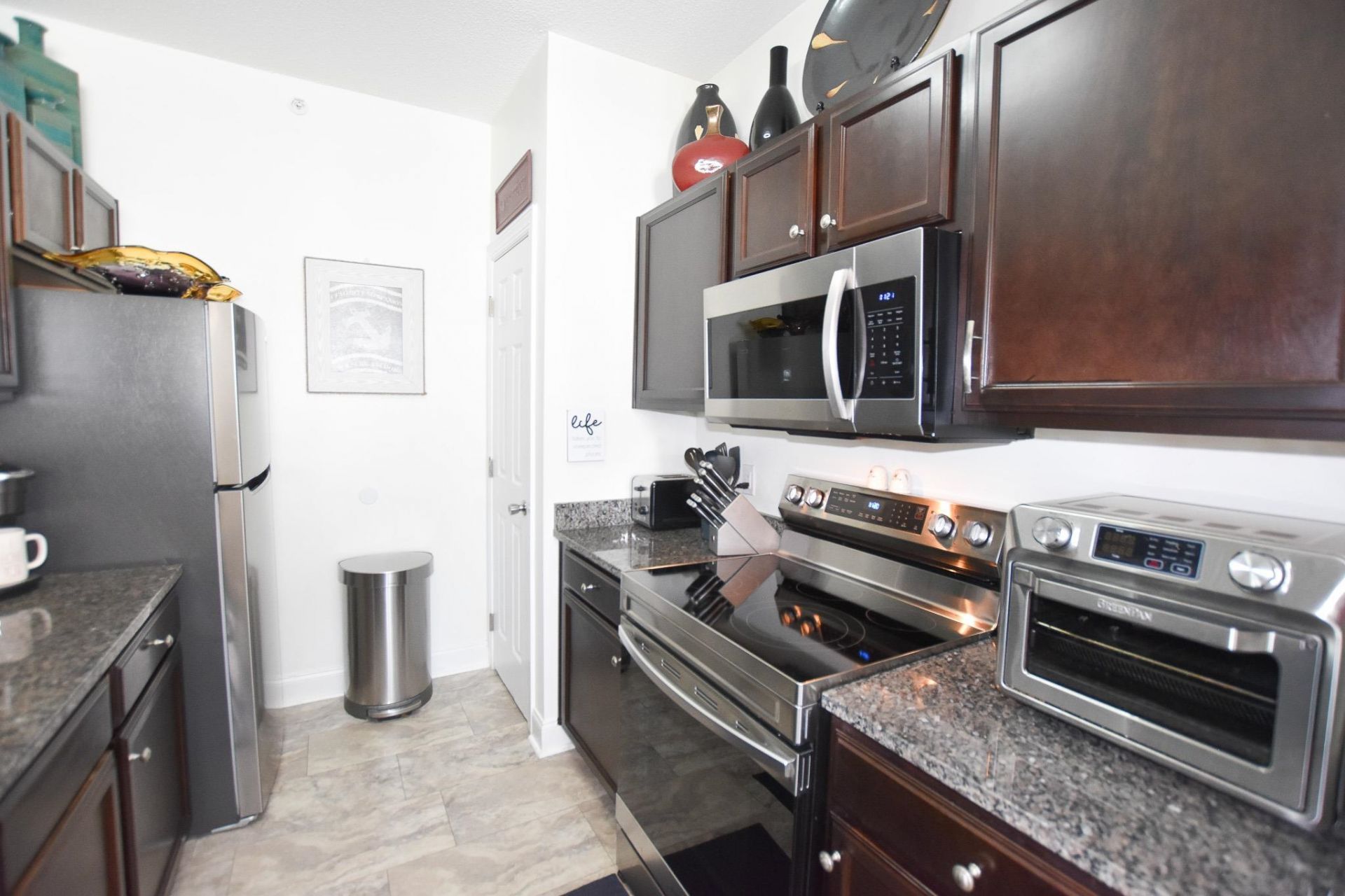 4930 Crab Pond Ct. Photo 6