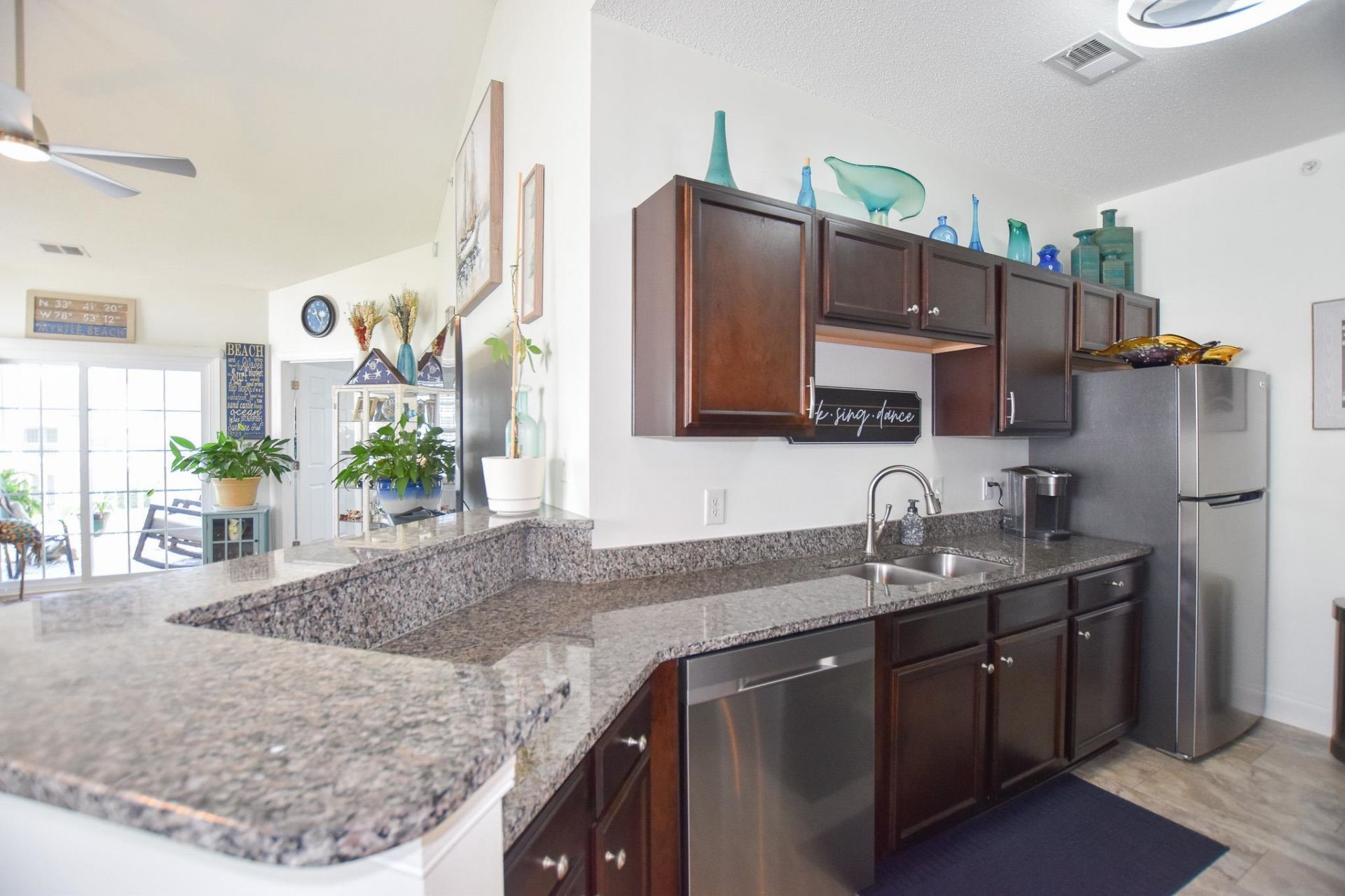 4930 Crab Pond Ct. Photo 8