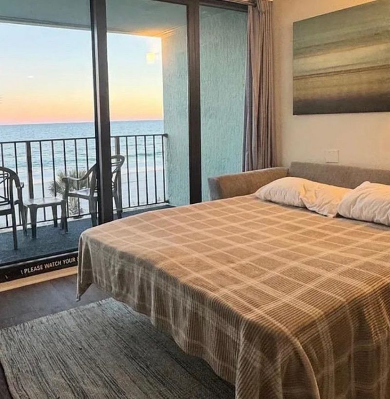 2401 S Ocean Blvd. Photo 20