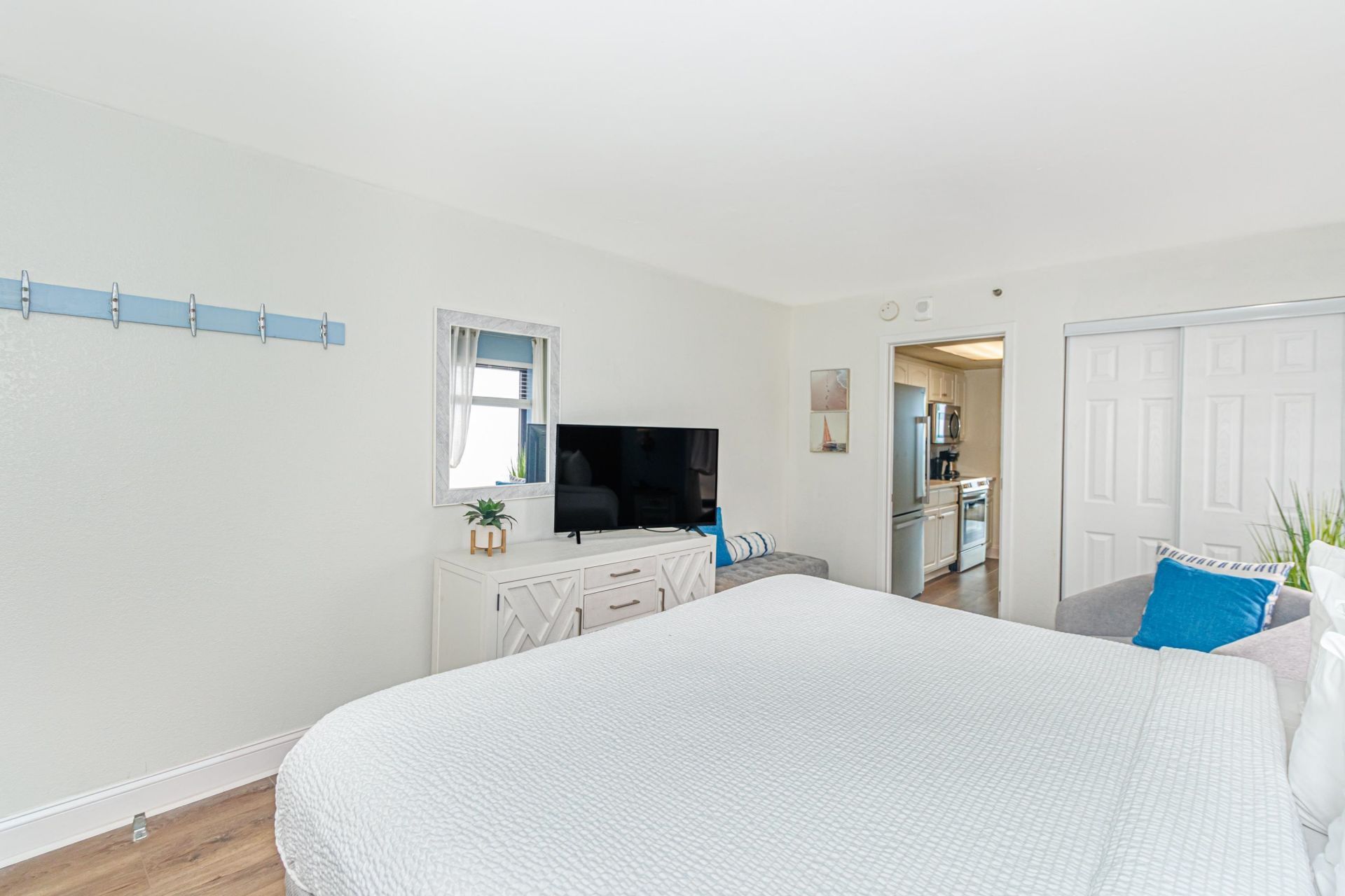 2401 S Ocean Blvd. Photo 30