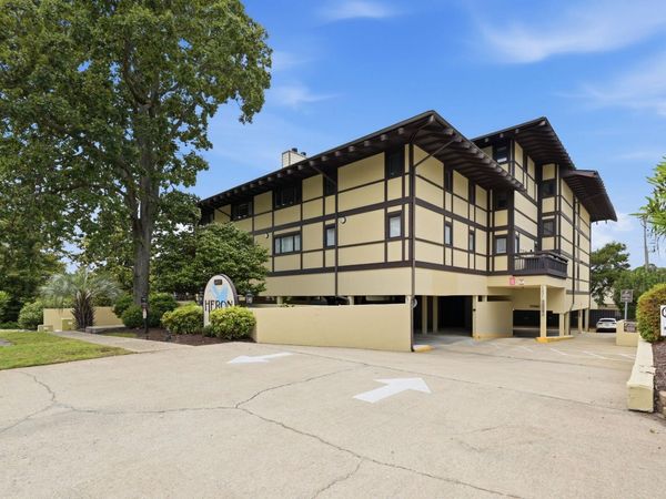 6813 Porcher Dr., Unit 13, Myrtle Beach, SC 29572