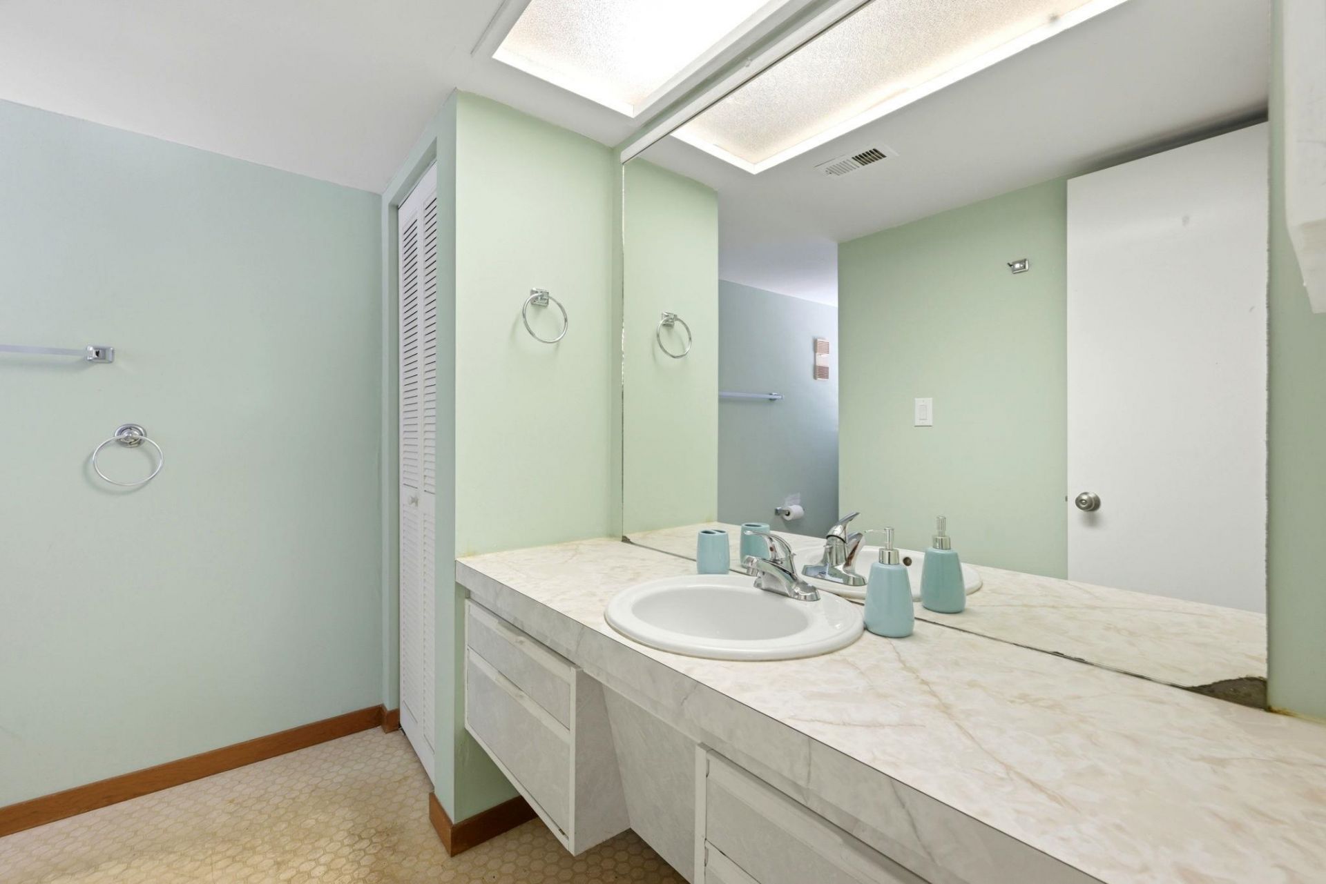 6813 Porcher Dr.  Photo 26