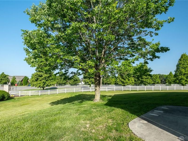 1491 Fairhill Court, Beavercreek Township, OH 45385 Photo 24