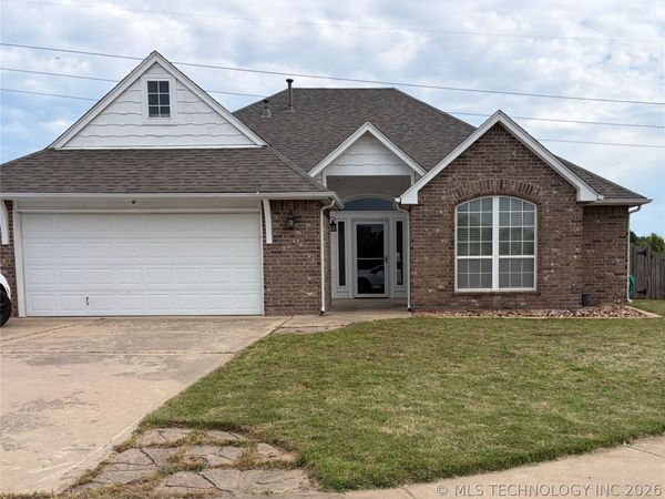 1603 W 119th Street S, Jenks, OK 74037