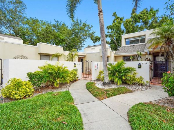 2383 LAKESIDE MEWS , Unit D3, SARASOTA, FL 34235