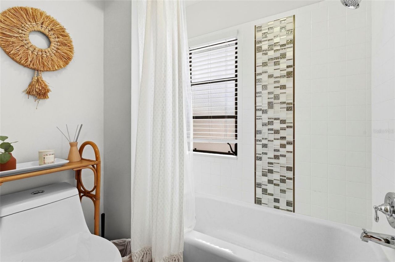 2383 Lakeside Mews, Unit D3, Sarasota, FL 34235 Photo