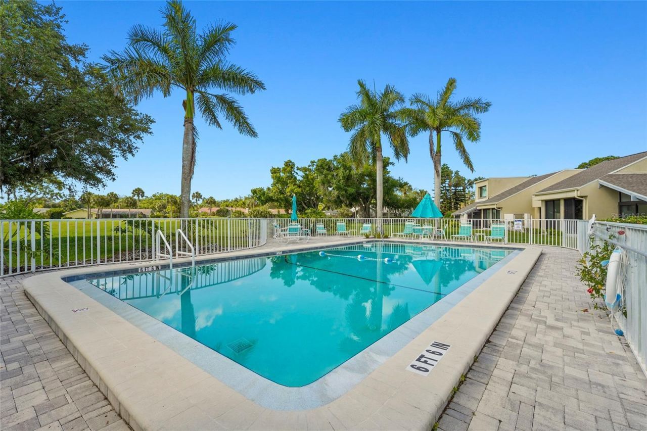 2383 Lakeside Mews, Unit D3, Sarasota, FL 34235 Photo