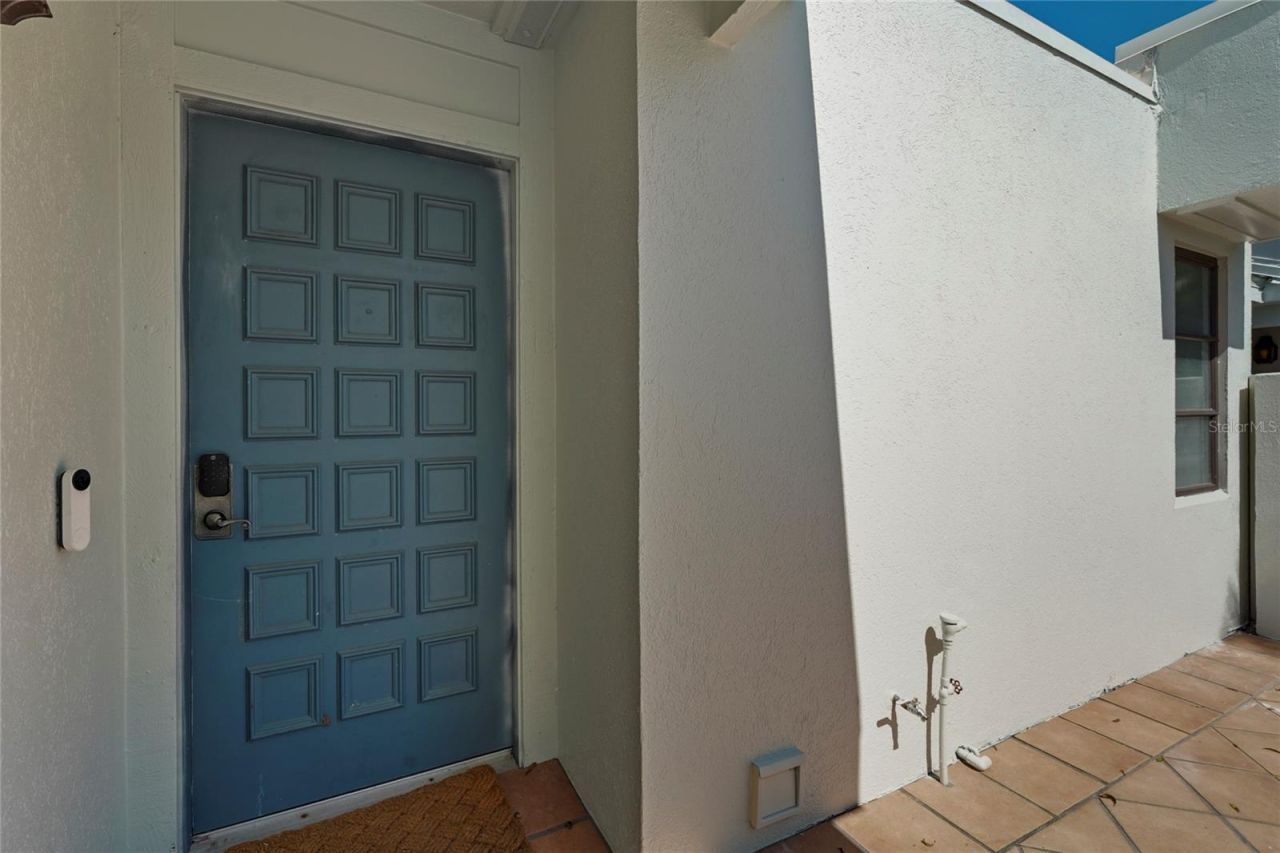 2383 Lakeside Mews, Unit D3, Sarasota, FL 34235 Photo