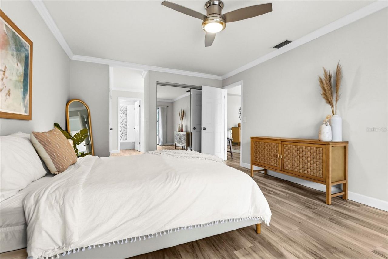 2383 Lakeside Mews, Unit D3, Sarasota, FL 34235 Photo