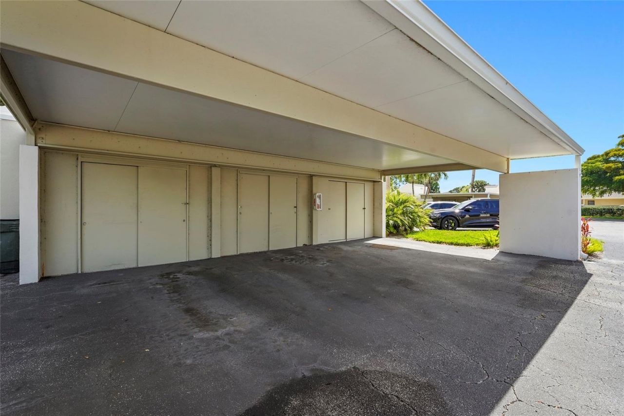 2383 Lakeside Mews, Unit D3, Sarasota, FL 34235 Photo