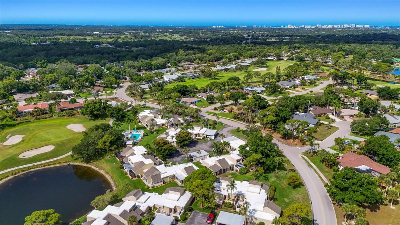 2383 Lakeside Mews, Unit D3, Sarasota, FL 34235 Photo