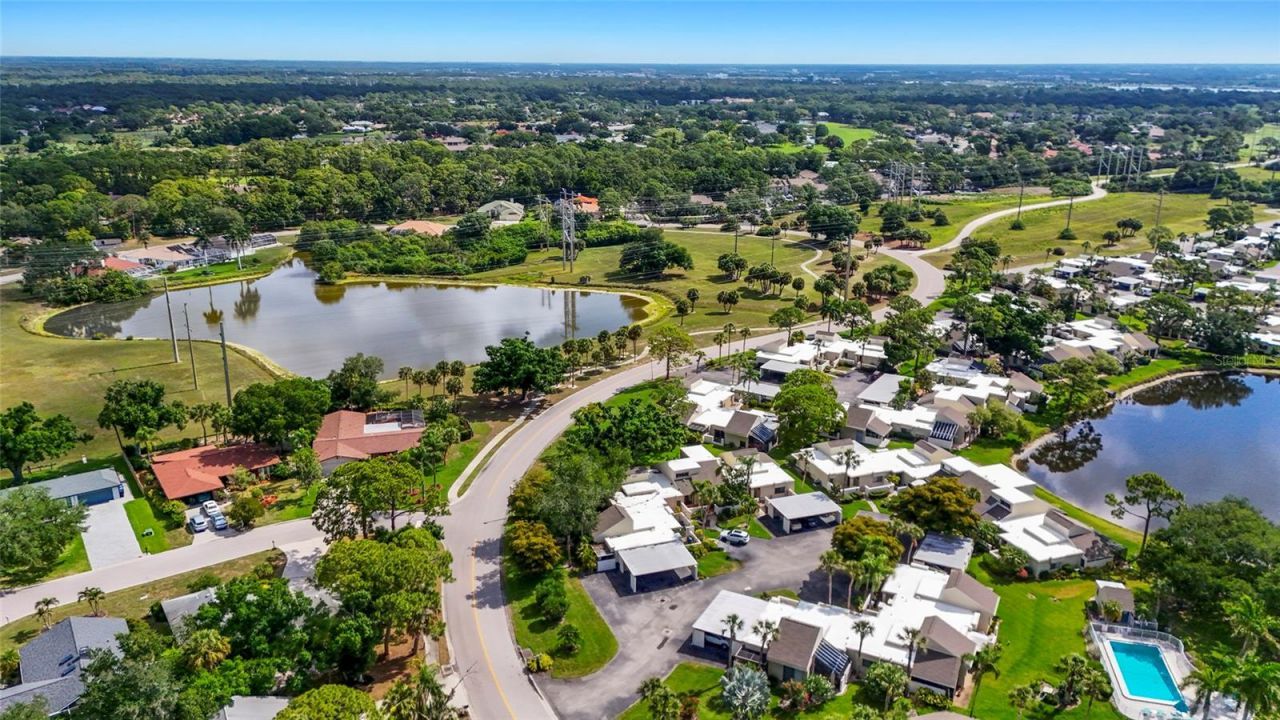 2383 Lakeside Mews, Unit D3, Sarasota, FL 34235 Photo
