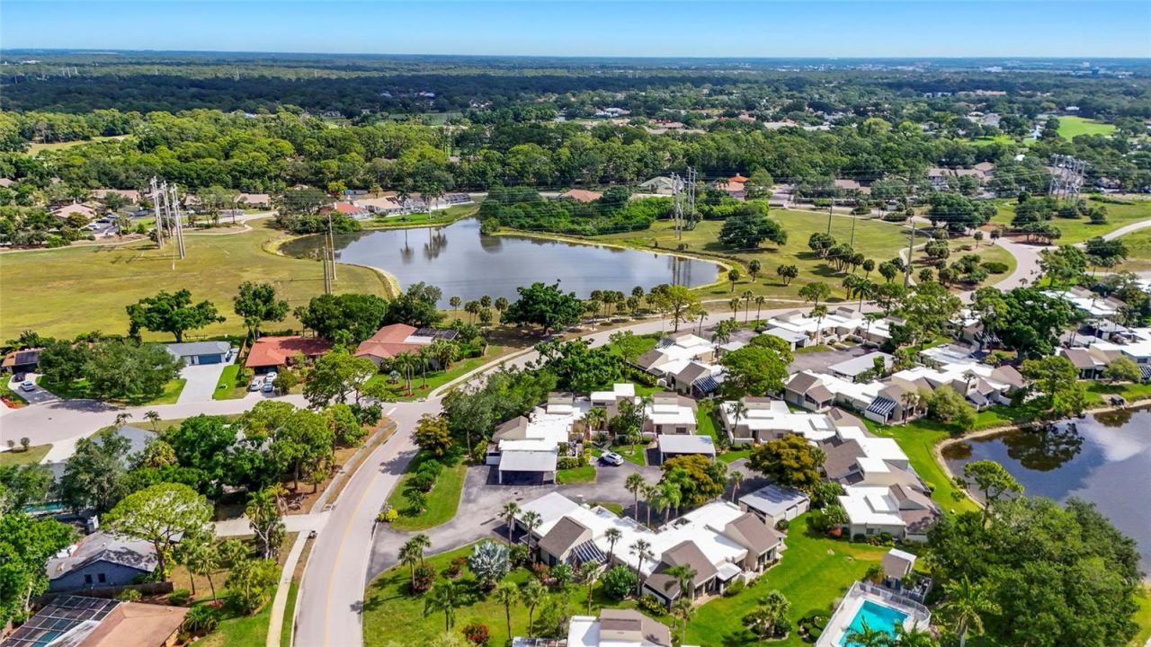 2383 Lakeside Mews, Unit D3, Sarasota, FL 34235 Photo