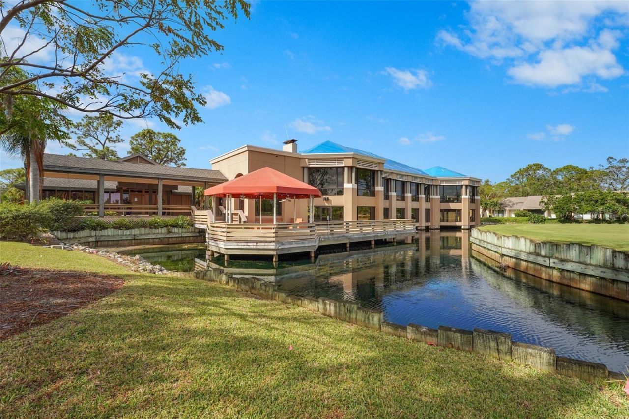2383 Lakeside Mews, Unit D3, Sarasota, FL 34235 Photo