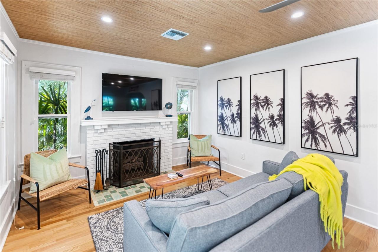 642 Ohio Place , Sarasota, FL 34236 Photo