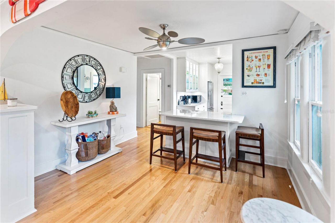 642 Ohio Place , Sarasota, FL 34236 Photo
