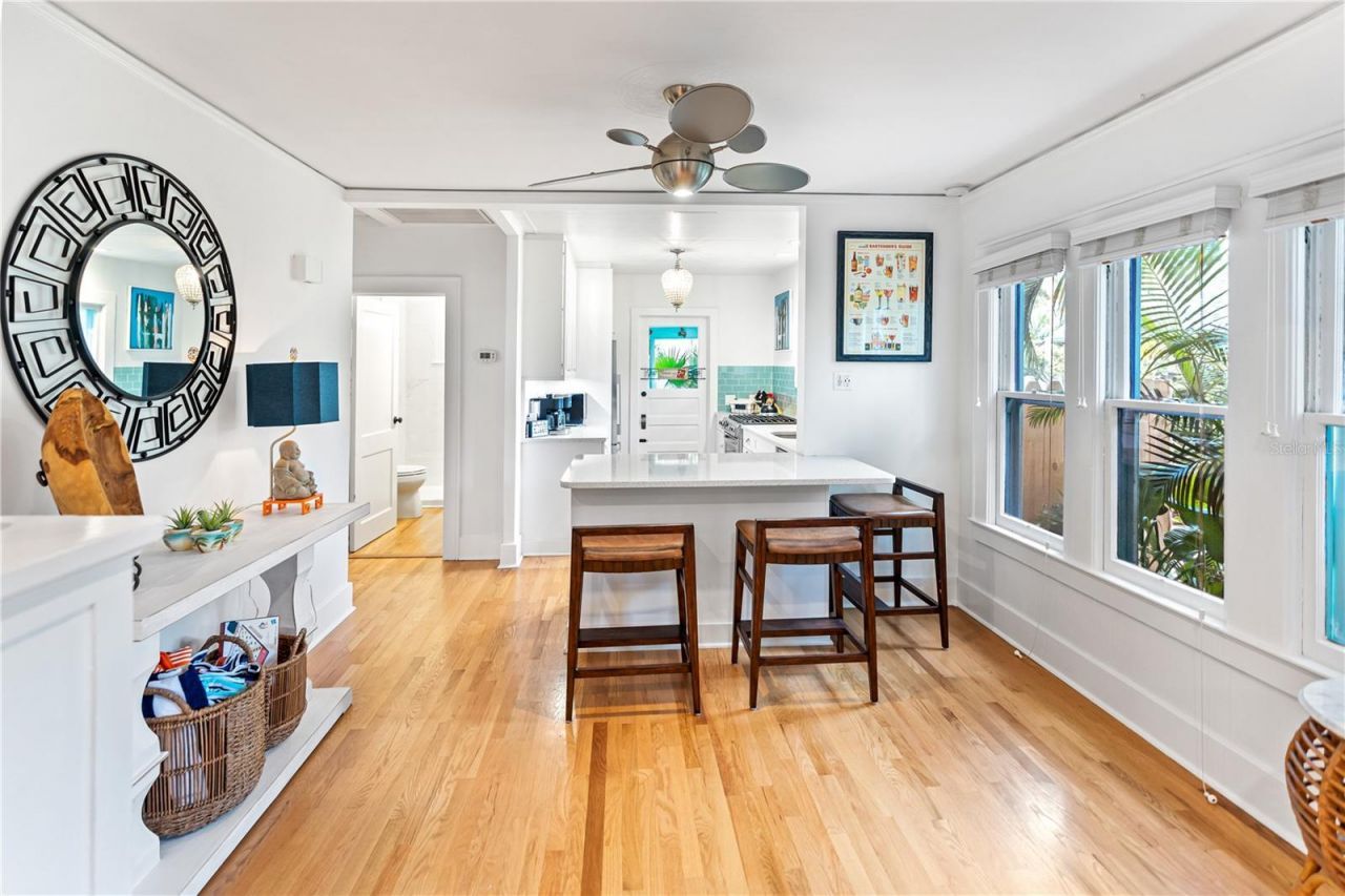 642 Ohio Place , Sarasota, FL 34236 Photo