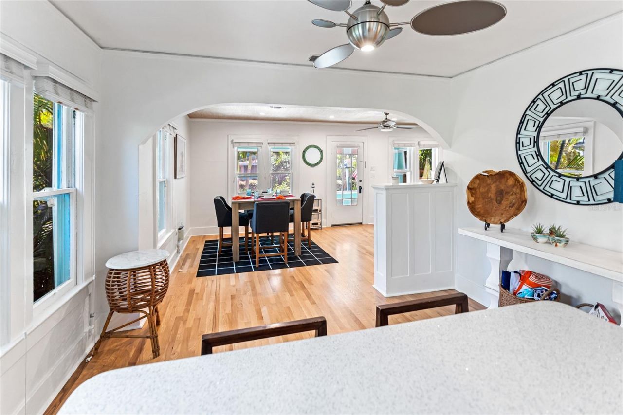 642 Ohio Place , Sarasota, FL 34236 Photo