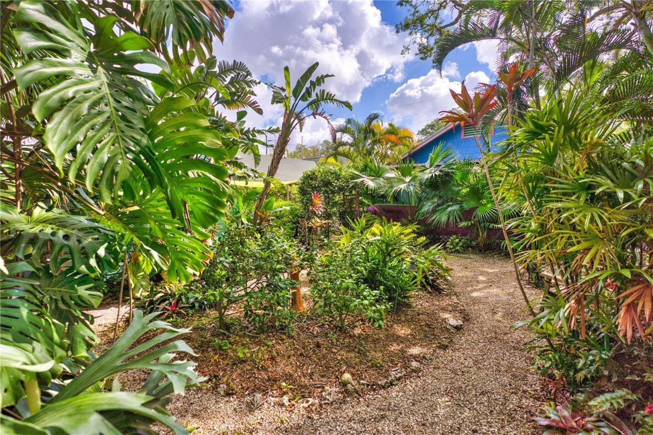 642 Ohio Place , Sarasota, FL 34236 Photo