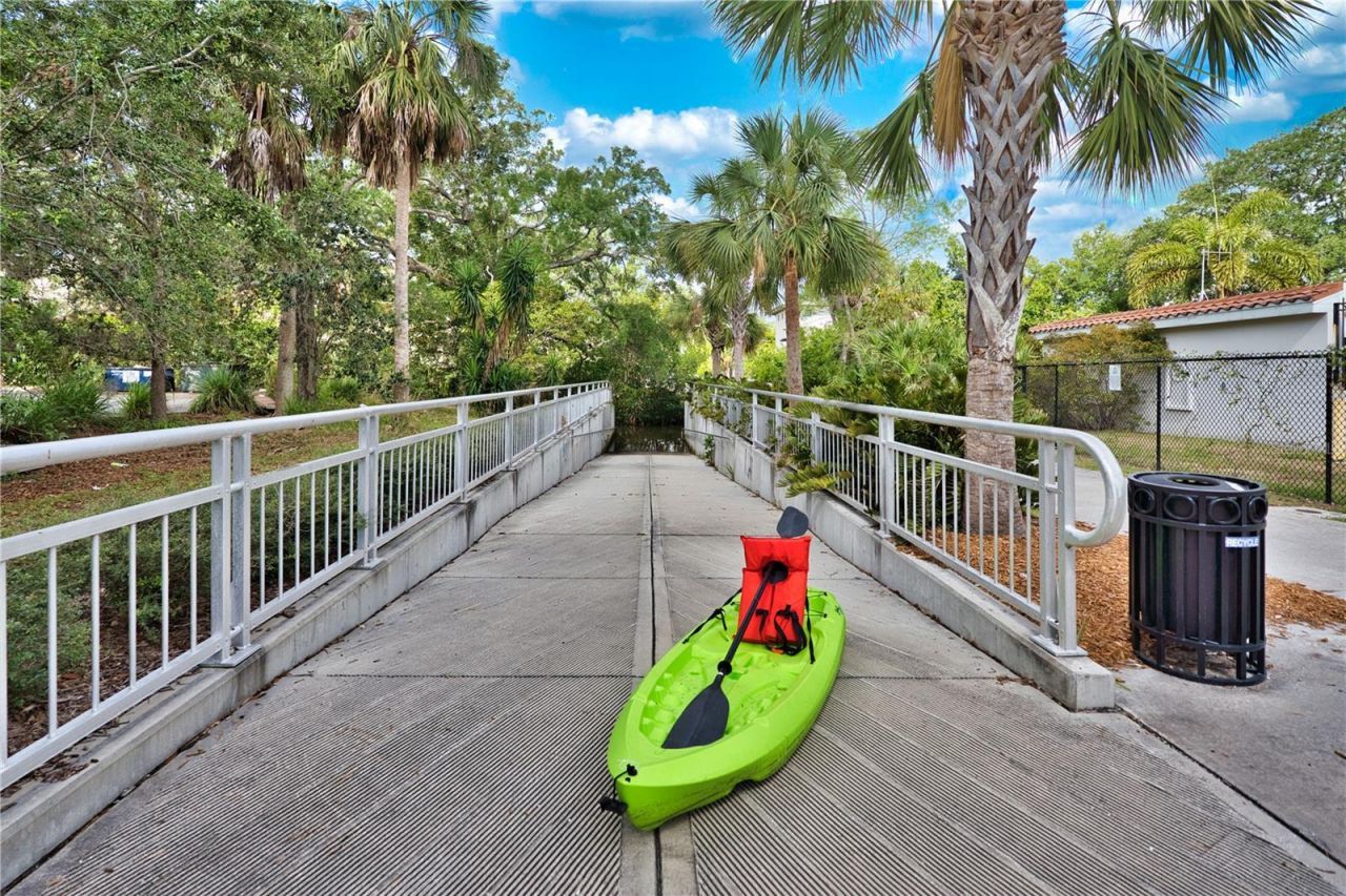 642 Ohio Place , Sarasota, FL 34236 Photo