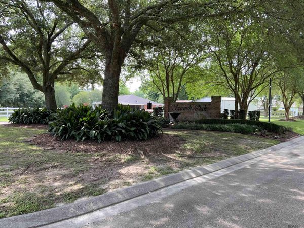 16306 Winding Ridge Ave, Prairieville, LA 70769