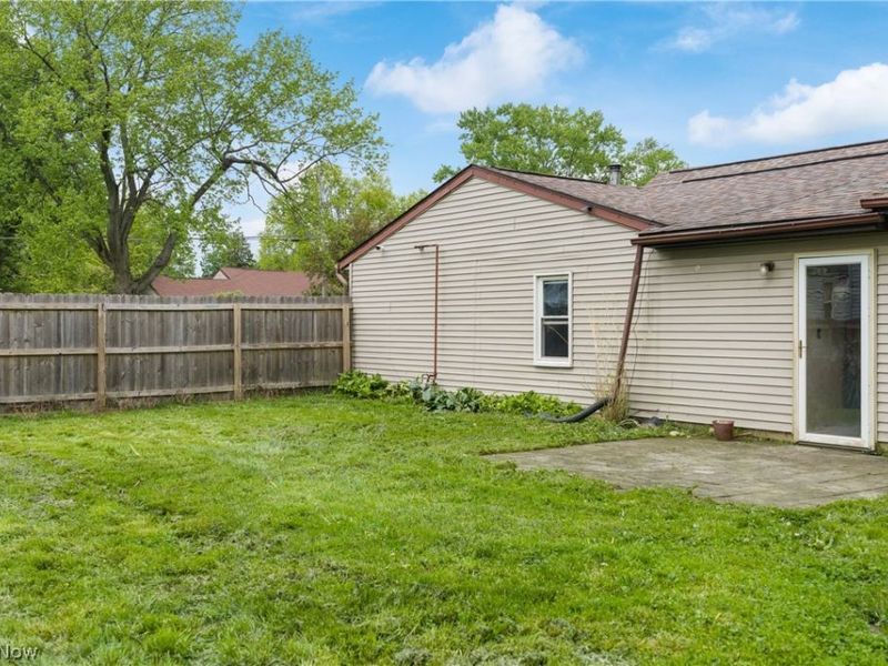 5434 Clay Street, Louisville, OH 44641 Photo 23