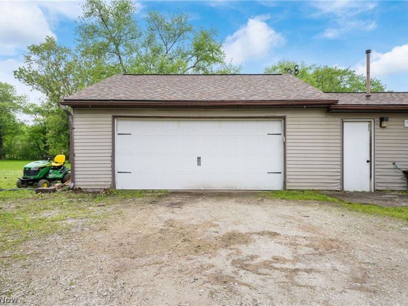 5434 Clay Street, Louisville, OH 44641 Photo 27