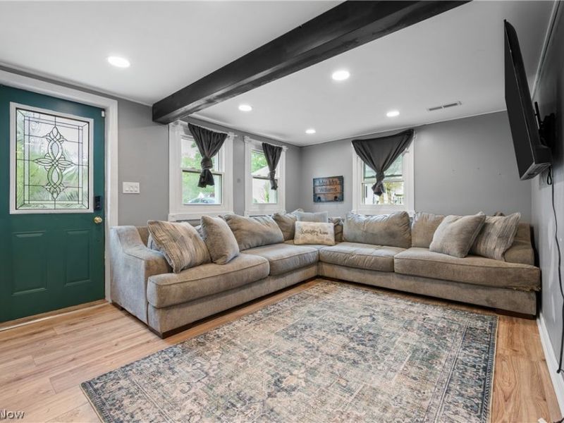 5434 Clay Street, Louisville, OH 44641 Photo 5