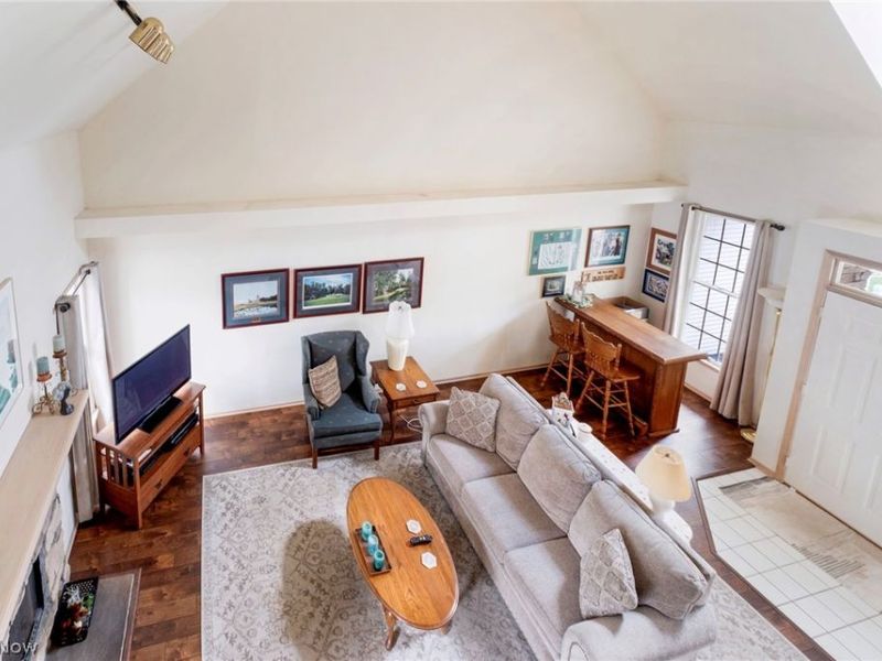 22 Fieldstone , Poland, OH 44514 Photo 13