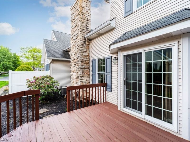 22 Fieldstone , Poland, OH 44514 Photo 48