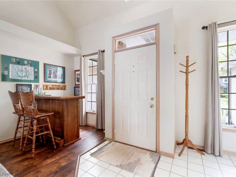 22 Fieldstone , Poland, OH 44514 Photo 6