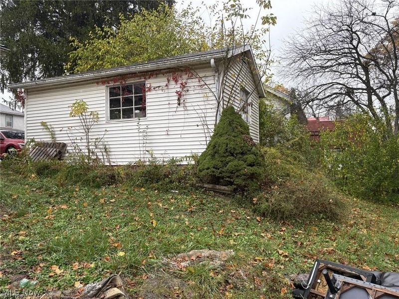 226 E Main Street , Freeport, OH 43973 Photo 7