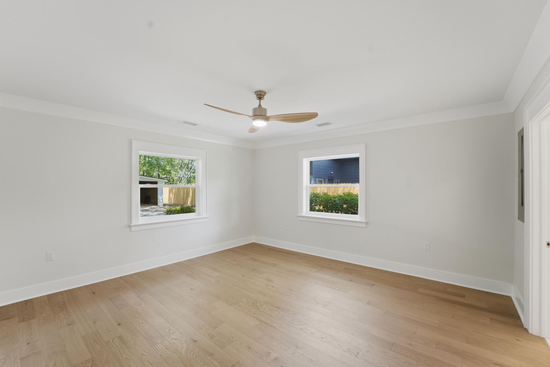 6384 Sc 162 Photo 57