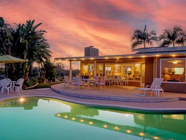 969 Viletta Drive, San Diego, CA 92027