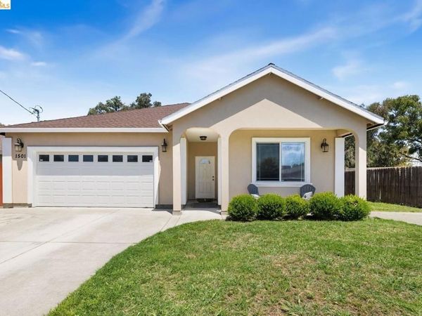 1501 Rene AVE, Sacramento, CA 95838