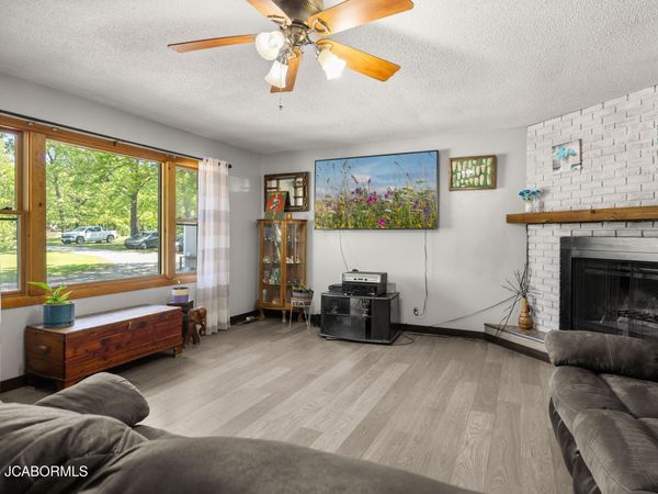59 OAK HILL ROAD, Eldon, MO 65026