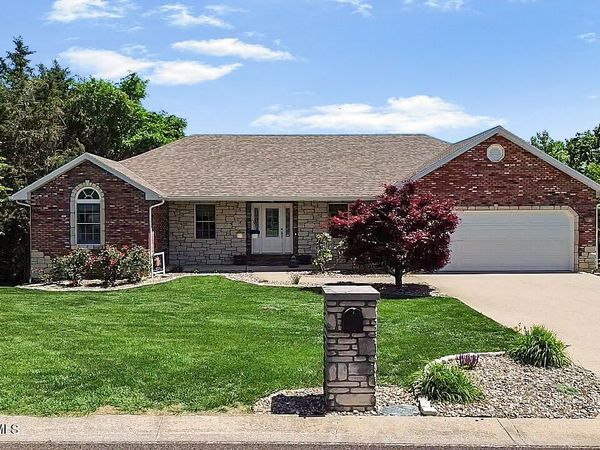 1205 CHOCTAW RIDGE DRIVE, Holts Summit, MO 65043