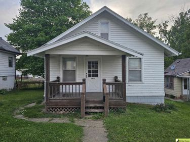 5012 S 39th Street , Omaha, NE 68107