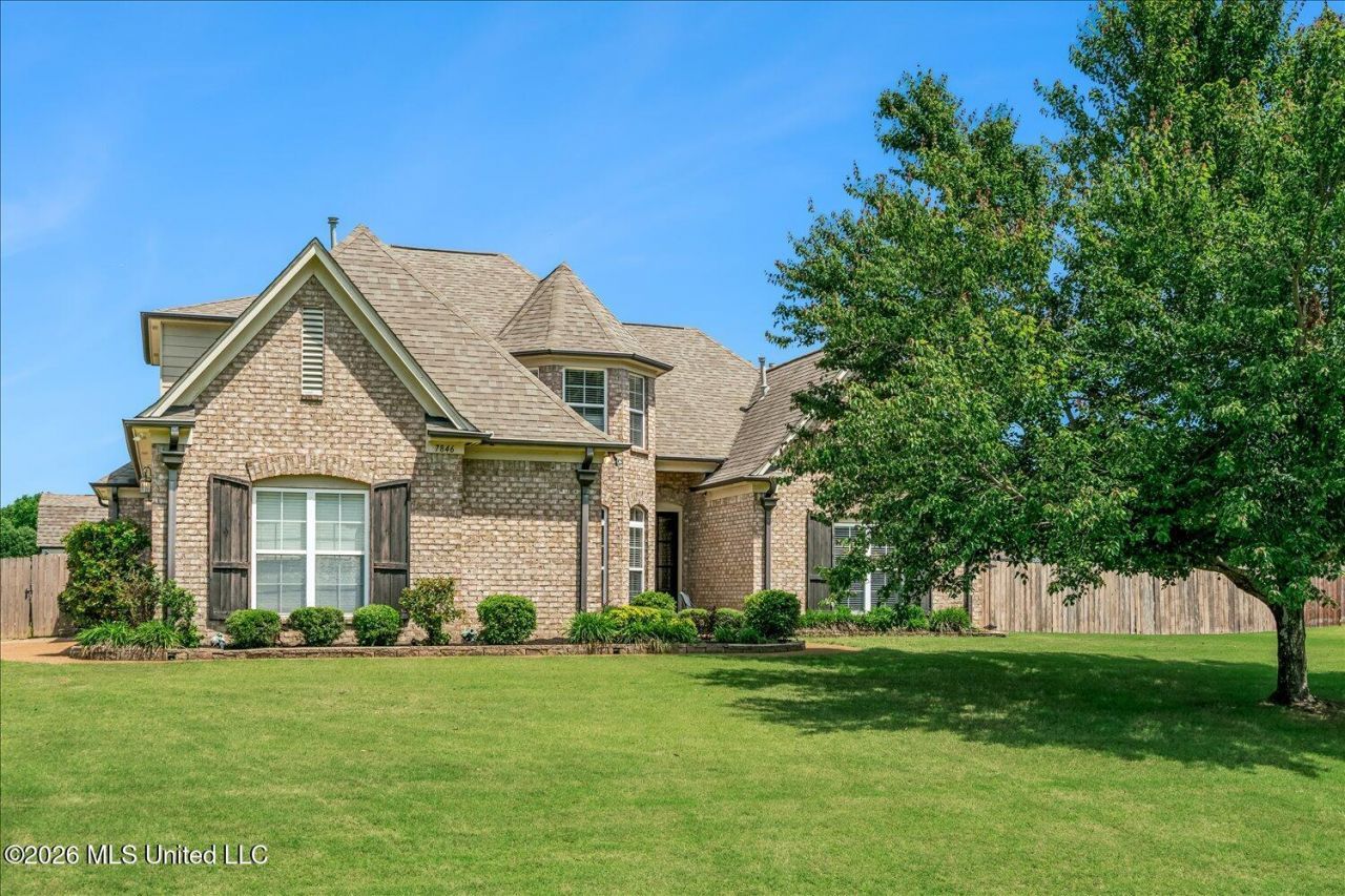 7846 Brent Hogue Drive, Olive Branch, MS 38654 Main Photo