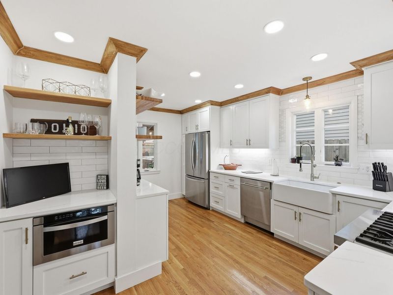 2406 Canterbury Road, Columbus, OH 43221 Photo 8