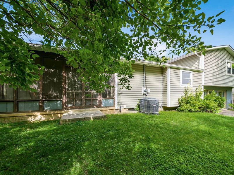 5725 Aspendale Drive, Columbus, OH 43235 Photo 7