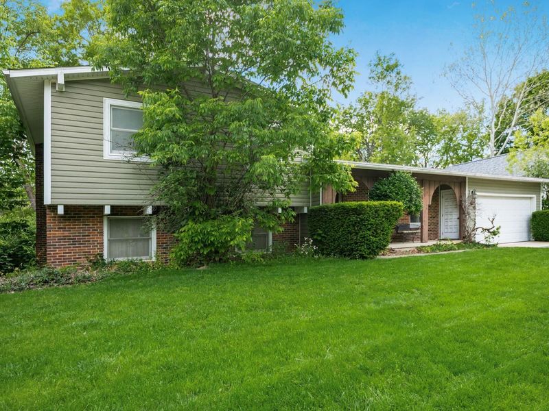 5725 Aspendale Drive, Columbus, OH 43235 Photo 9