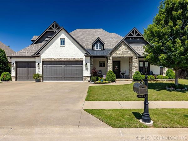 6623 E 134th Place S, Bixby, OK 74008