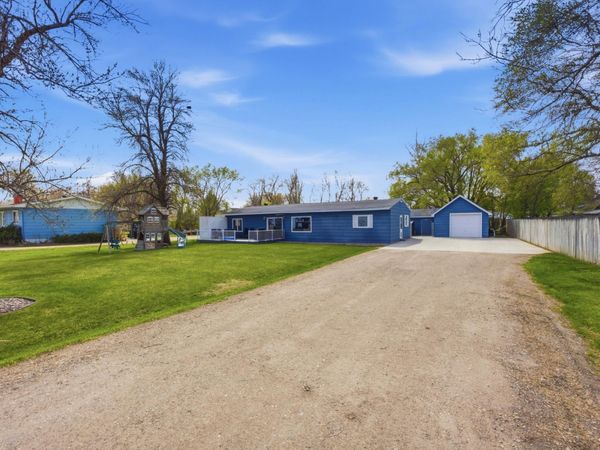 514 Chapin Drive, Harwood, ND 58042